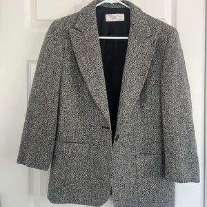Vintage Christian Dior Tweed Blazer size6